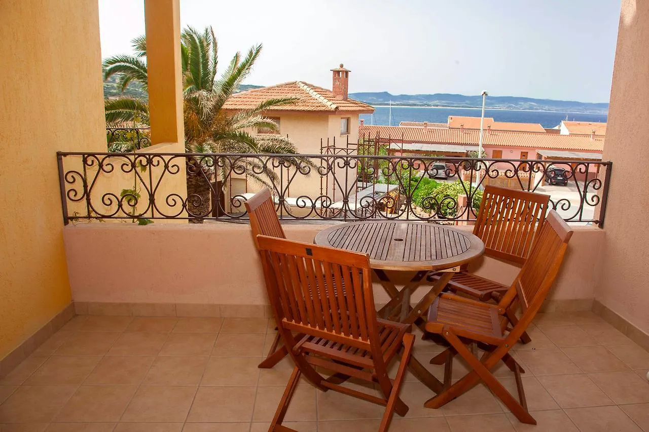 A.I.R. Isola Rossa Borgo Di Mare Aparthotel