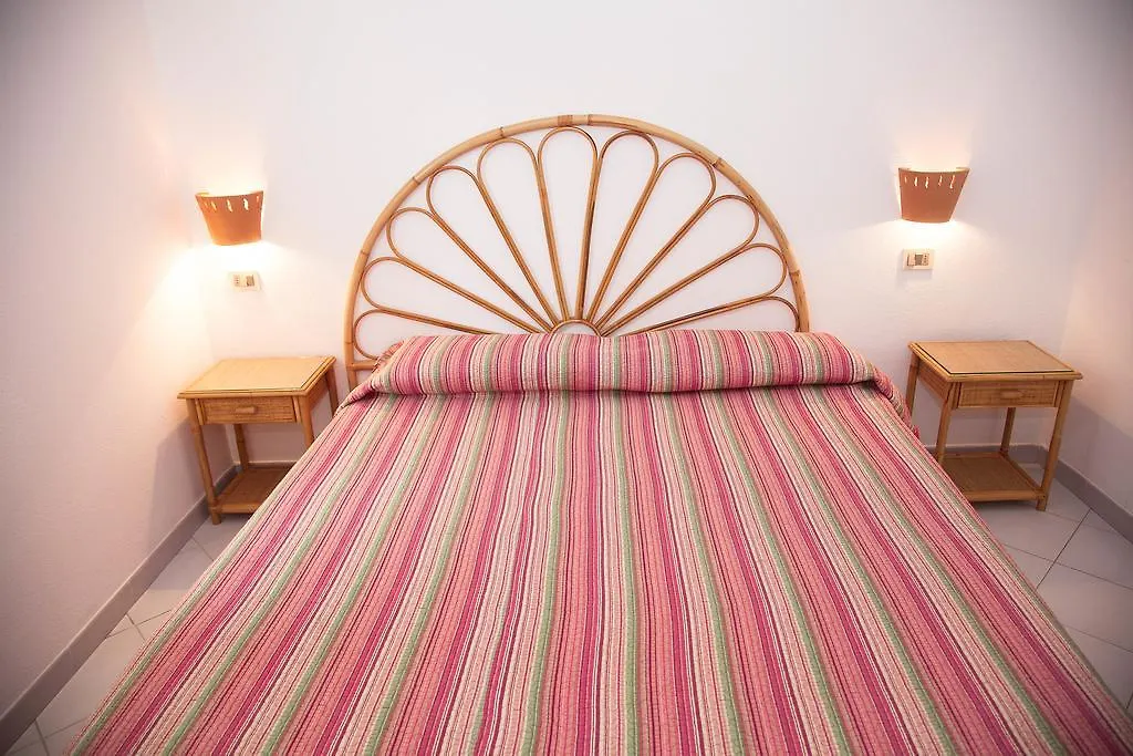 A.I.R. Isola Rossa Borgo Di Mare Aparthotel