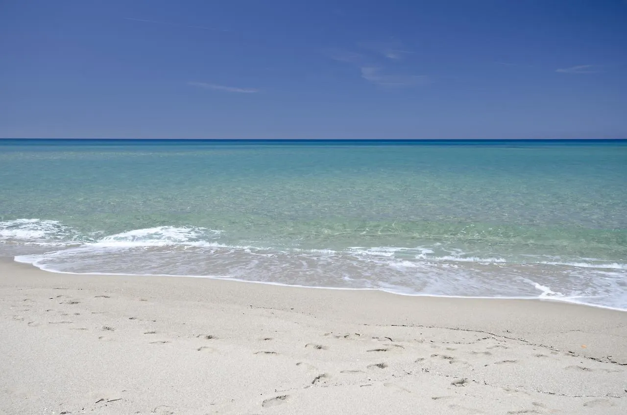 **  A.I.R. Isola Rossa Borgo Di Mare Aparthotel Italien